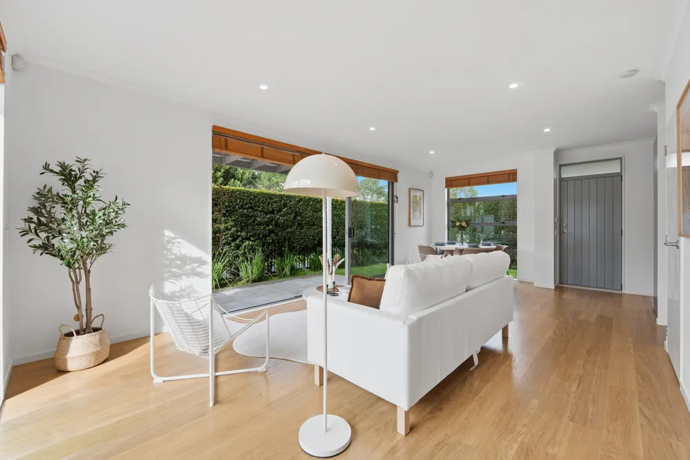 Photos of 10 Flax Place