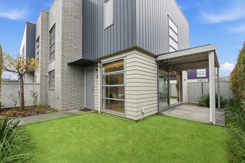 Photos of 10 Flax Place