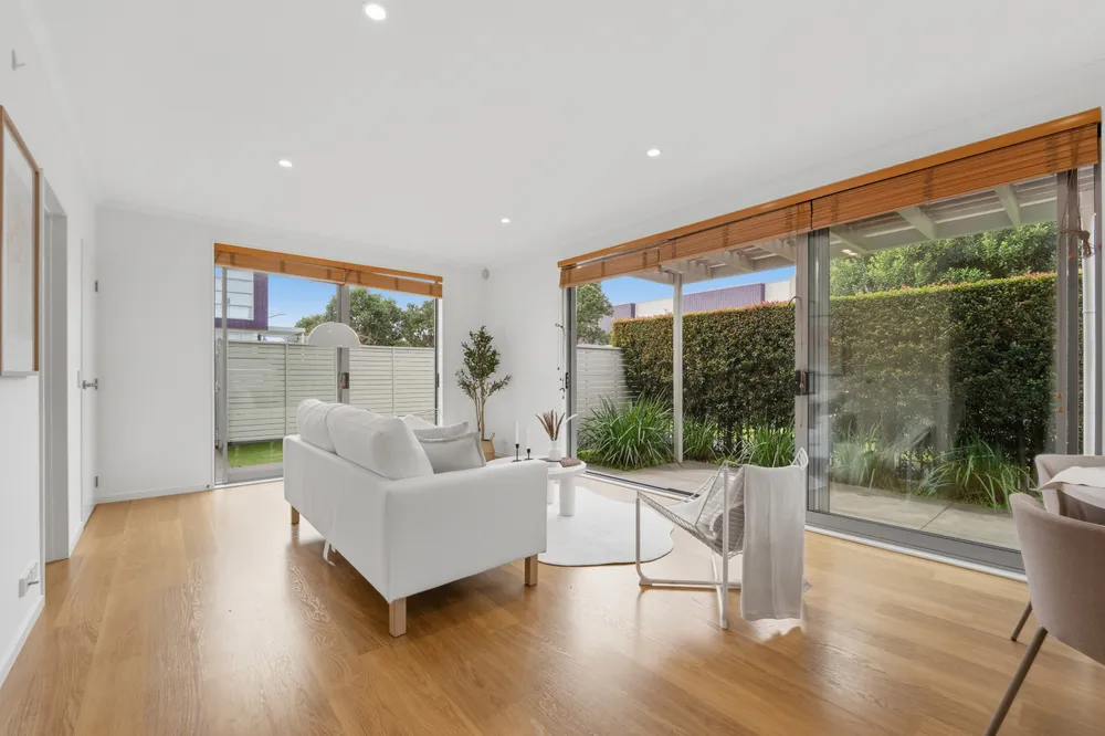 Photos of 10 Flax Place