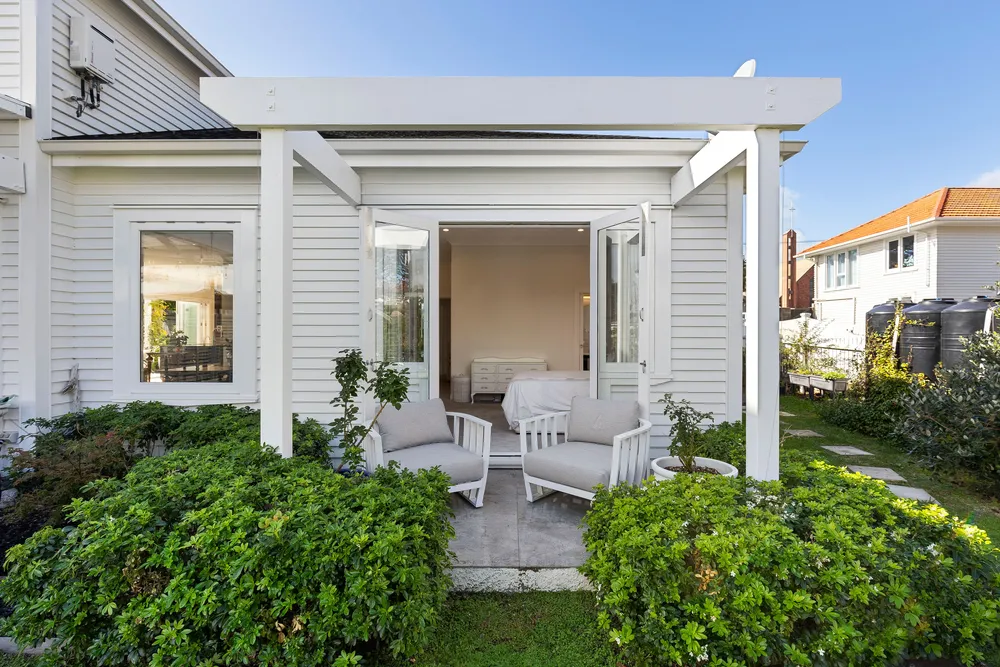 Photos of 87 St Heliers Bay Road