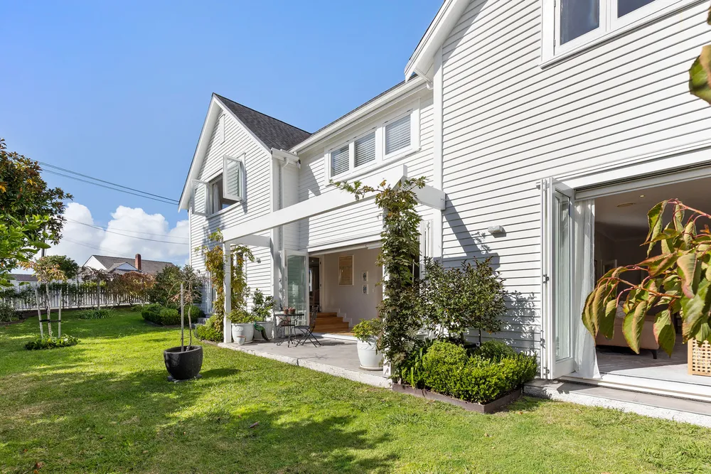 Photos of 87 St Heliers Bay Road