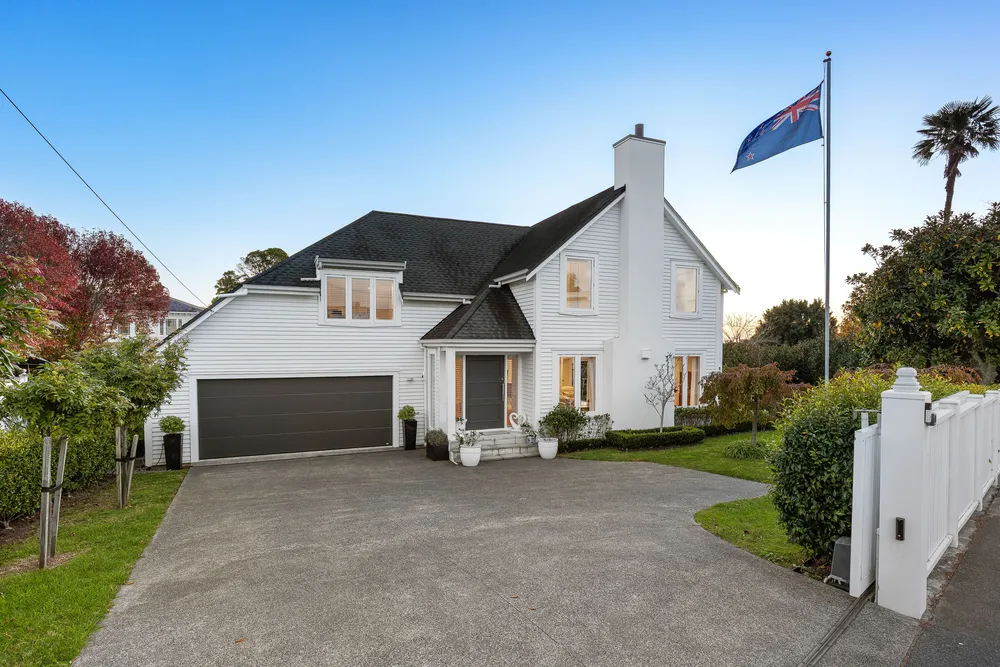 Photos of 87 St Heliers Bay Road