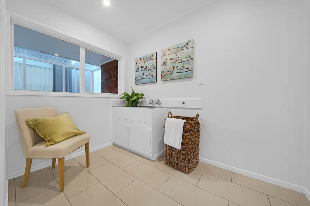 Photos of 231 Bucklands Beach Road