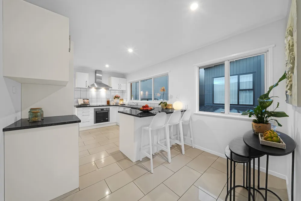Photos of 231 Bucklands Beach Road