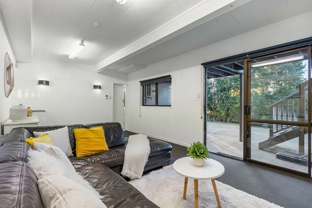 Photos of 29A Acacia Road