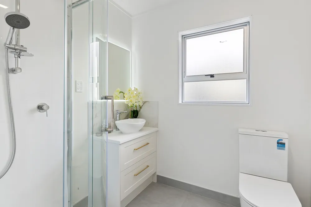 Photos of 266C Birkdale Road