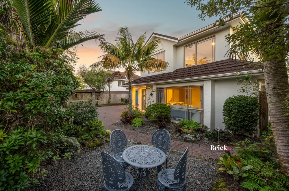 Photos of 2/9 Belgate Place