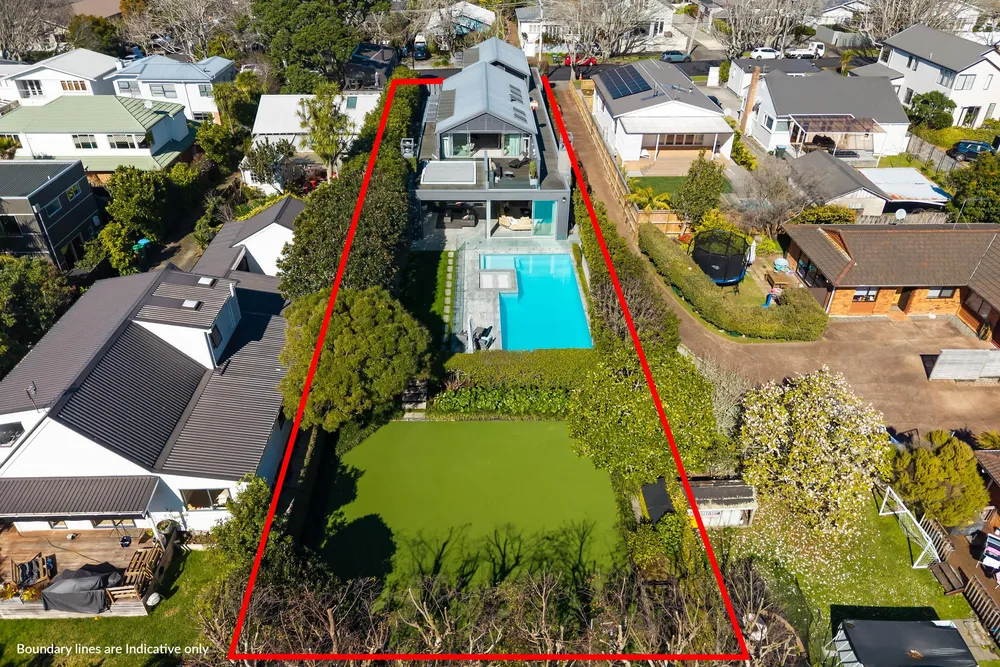 Photos of 56 Dignan Street