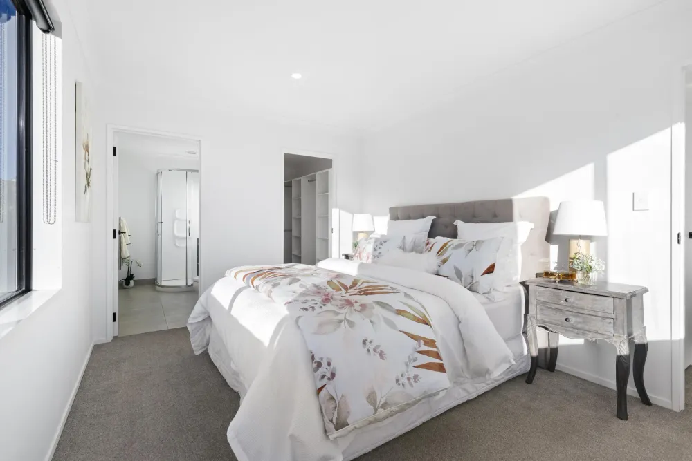 Photos of 140A Lisle Farm Drive