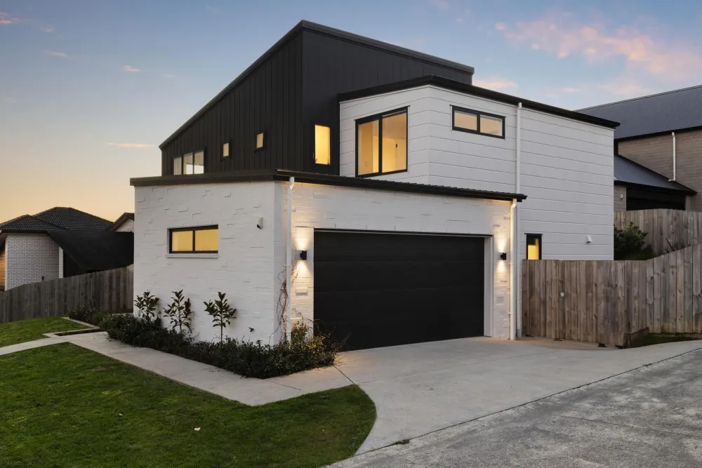 Photos of 140A Lisle Farm Drive
