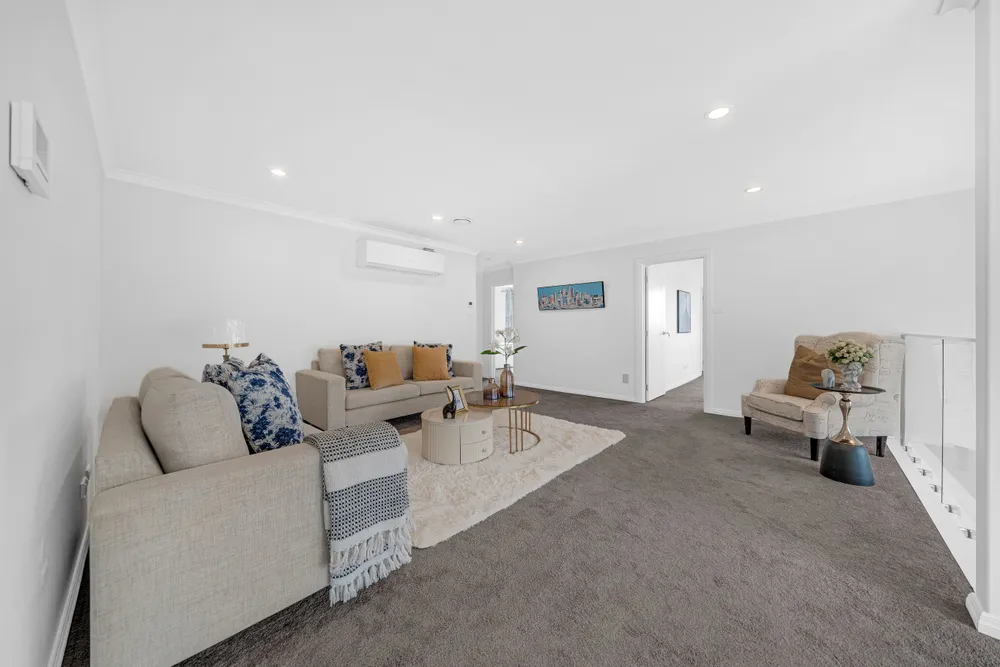 Photos of 127 Argento Avenue
