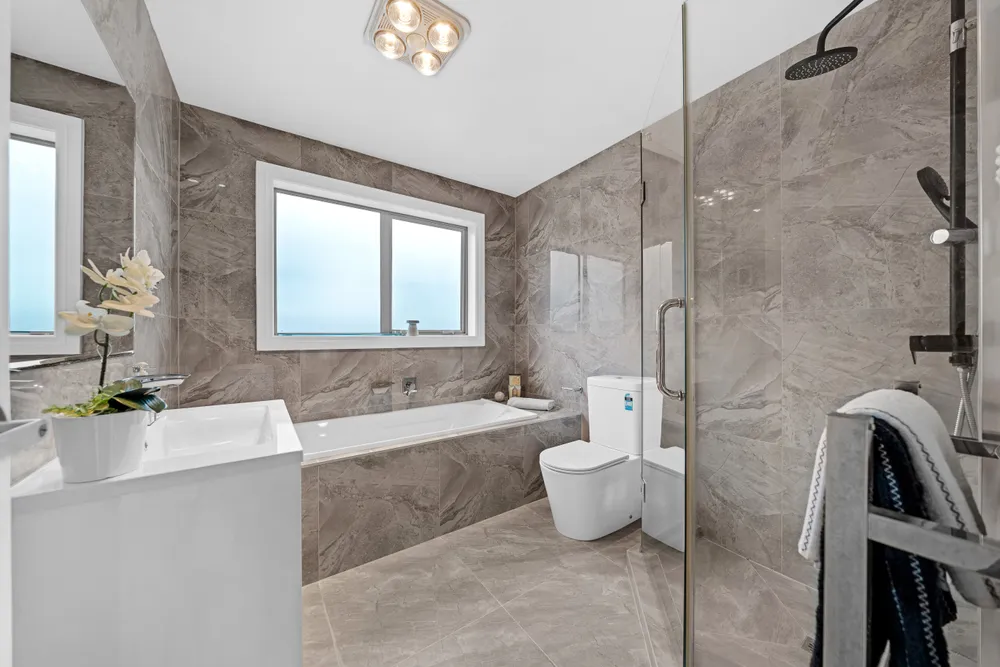 Photos of 127 Argento Avenue