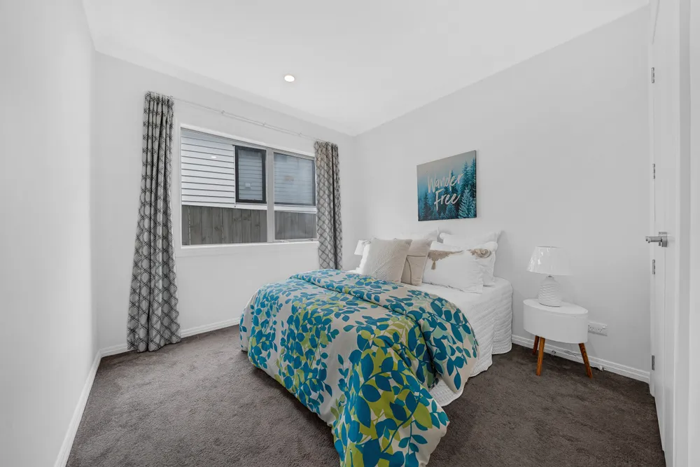 Photos of 127 Argento Avenue