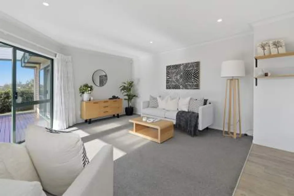 Photos of 54 Mahonia Place