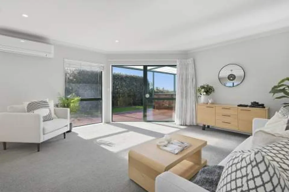 Photos of 54 Mahonia Place
