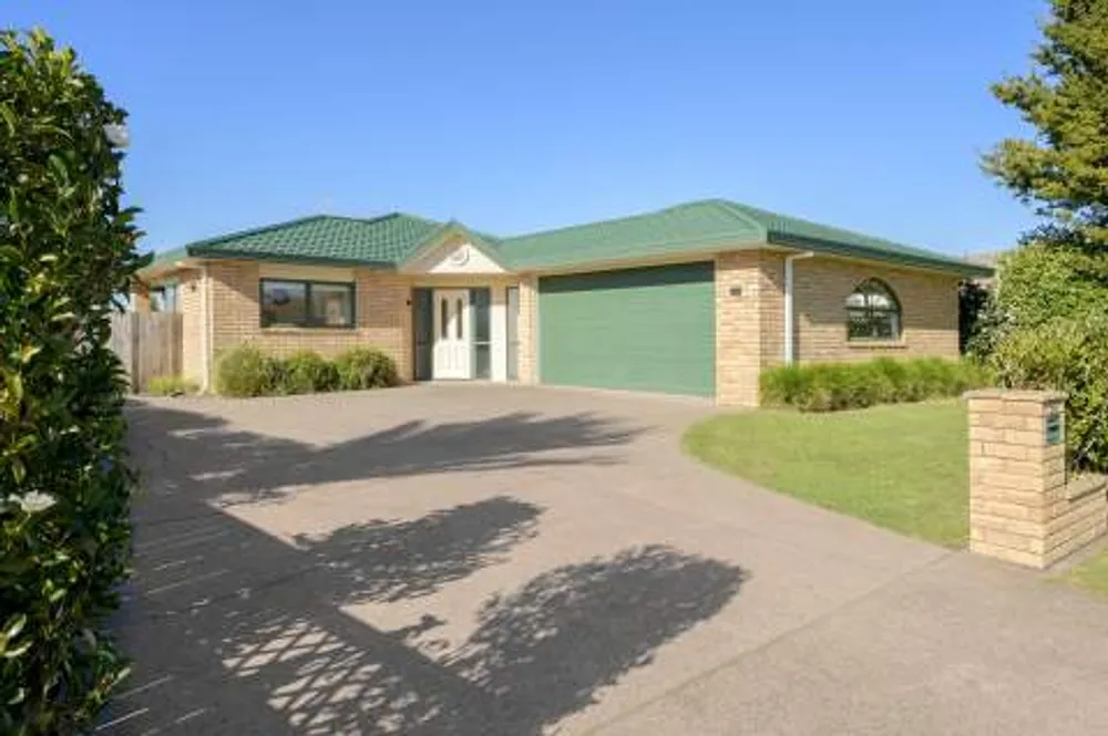Photos of 54 Mahonia Place