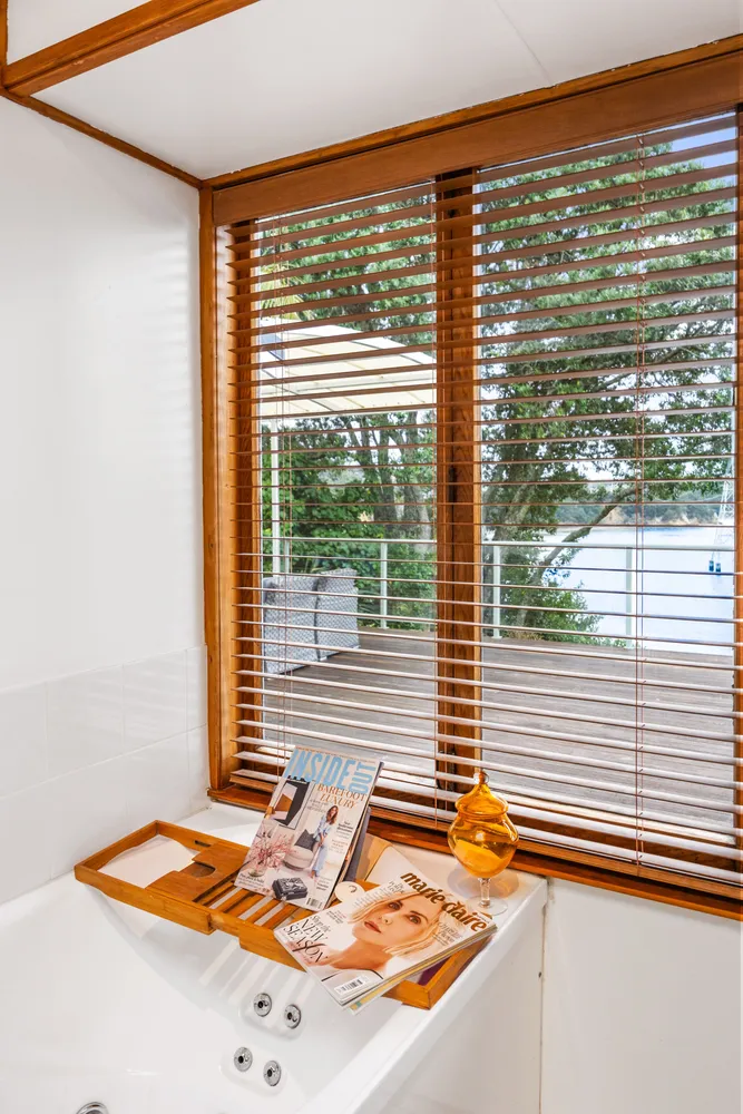 Photos of 632 Blockhouse Bay Road