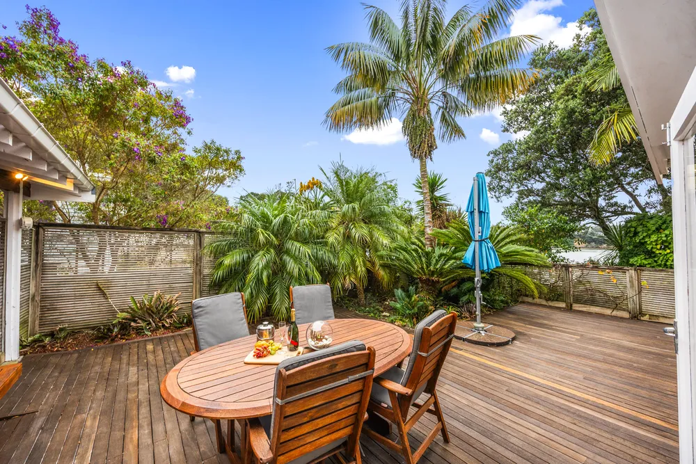 Photos of 632 Blockhouse Bay Road