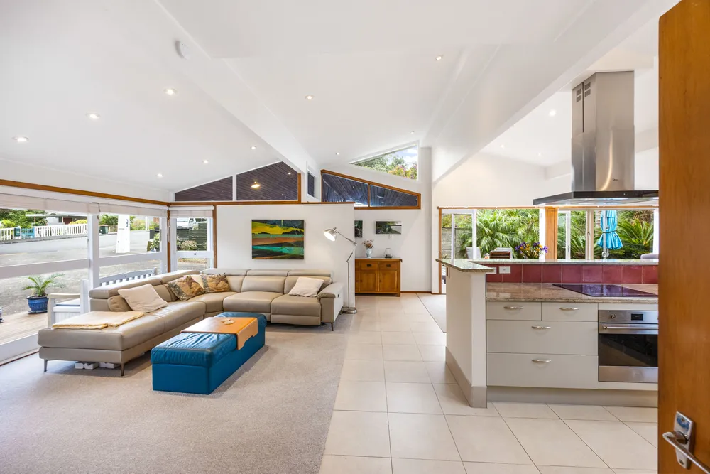 Photos of 632 Blockhouse Bay Road