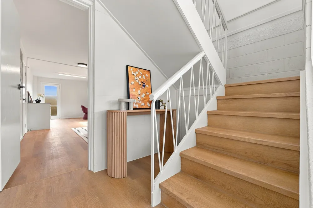 Photos of 1/46 La Trobe Street