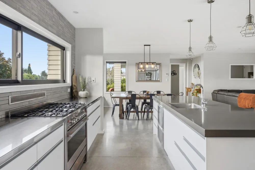 Photos of 50 Royal Ascot Drive