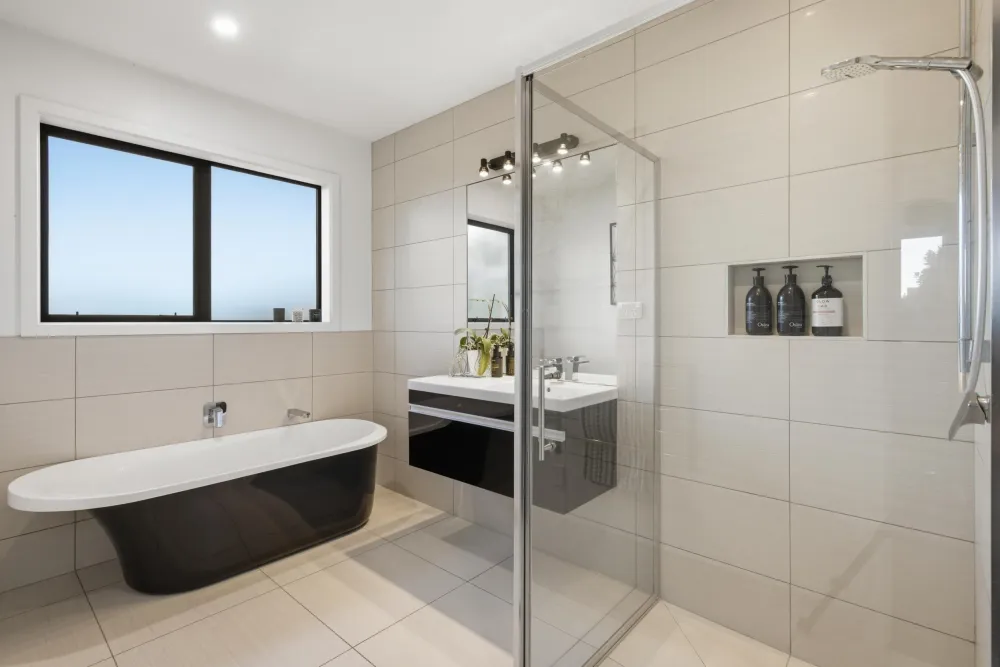Photos of 50 Royal Ascot Drive