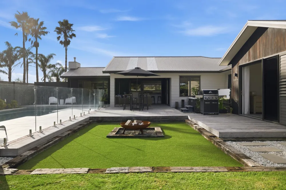 Photos of 50 Royal Ascot Drive