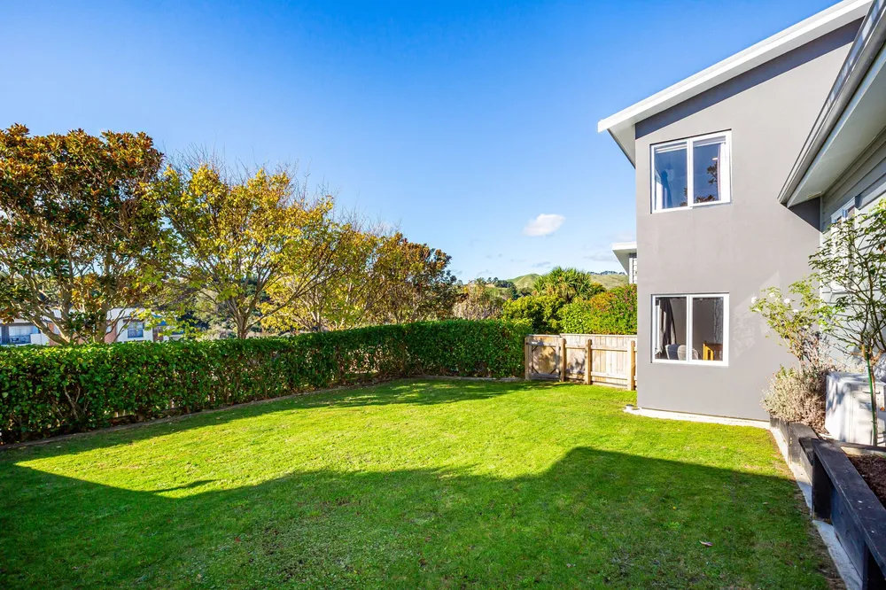 Photos of 11 Te Puia Drive