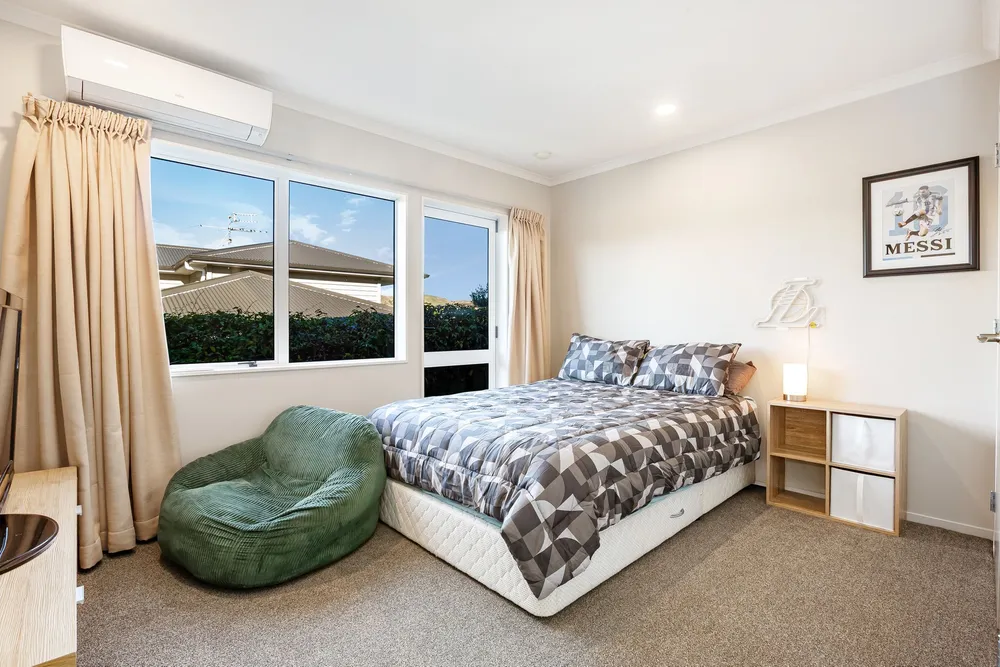 Photos of 11 Te Puia Drive