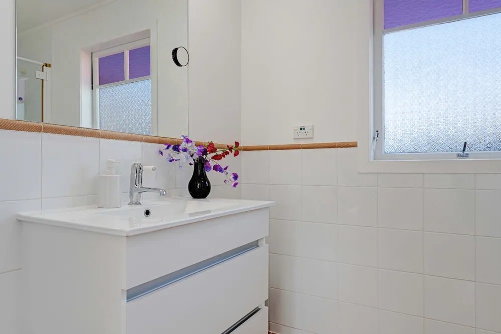 Photos of 62 Beach Road