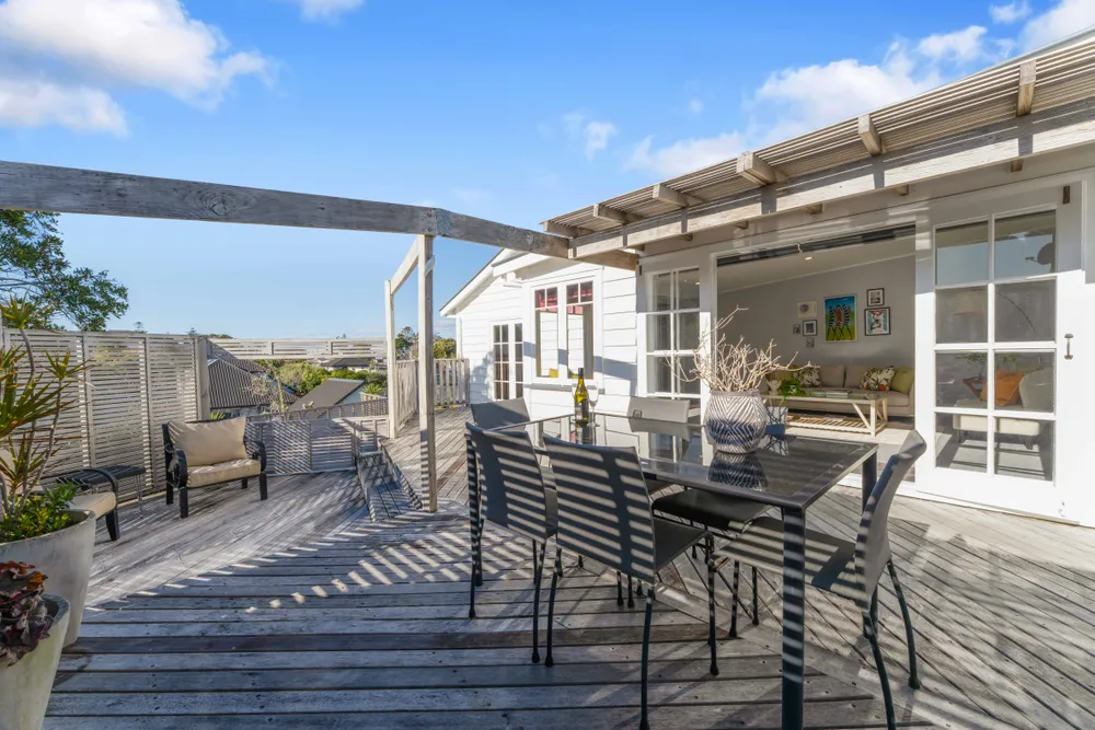 Photos of 62 Beach Road