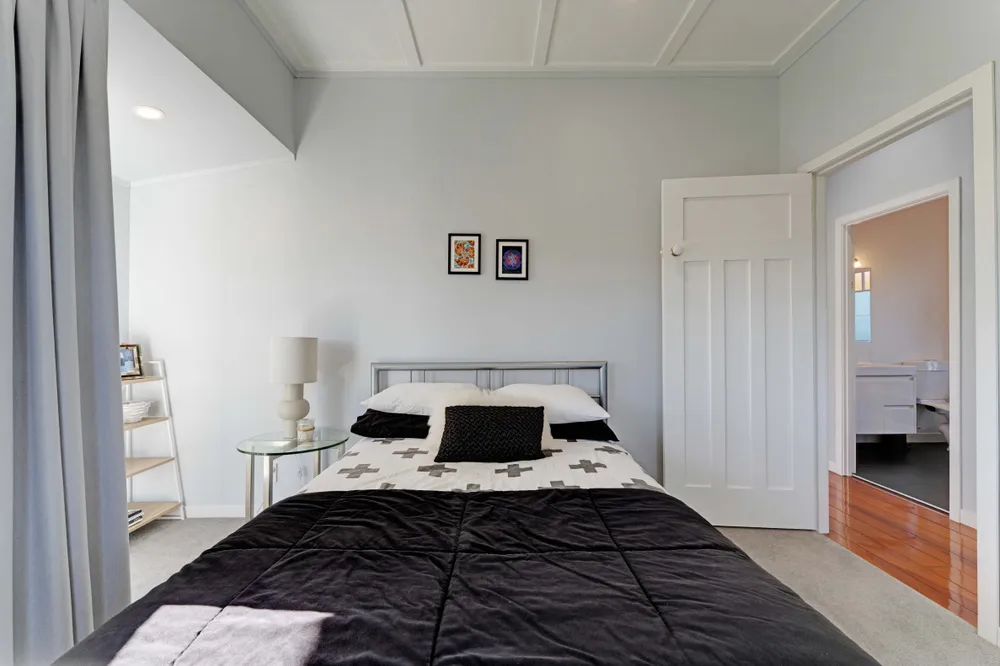 Photos of 62 Beach Road