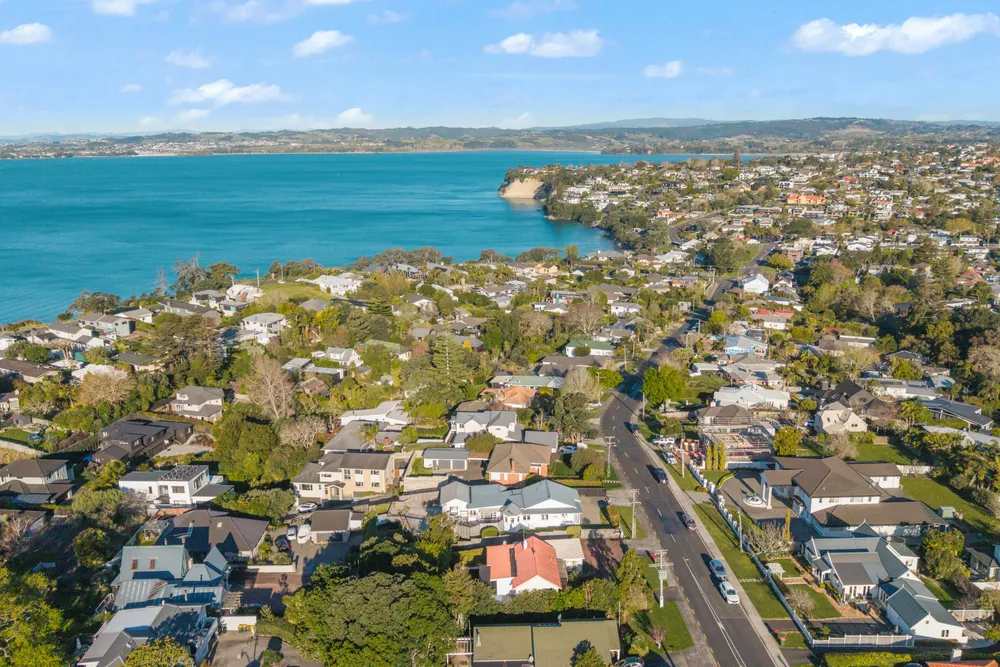 Photos of 62 Beach Road