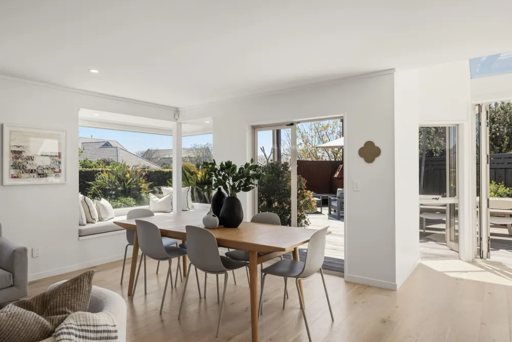 Photos of 151 Manuwai Drive