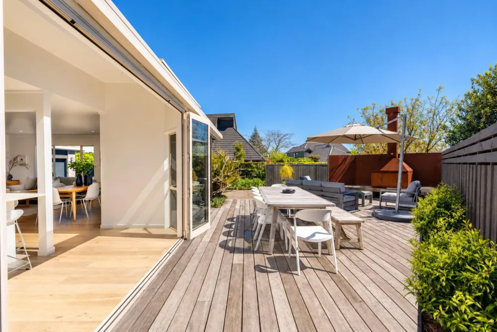 Photos of 151 Manuwai Drive