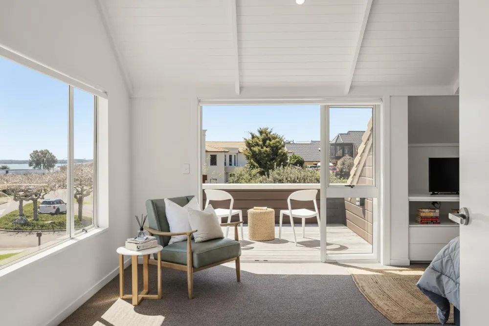 Photos of 151 Manuwai Drive