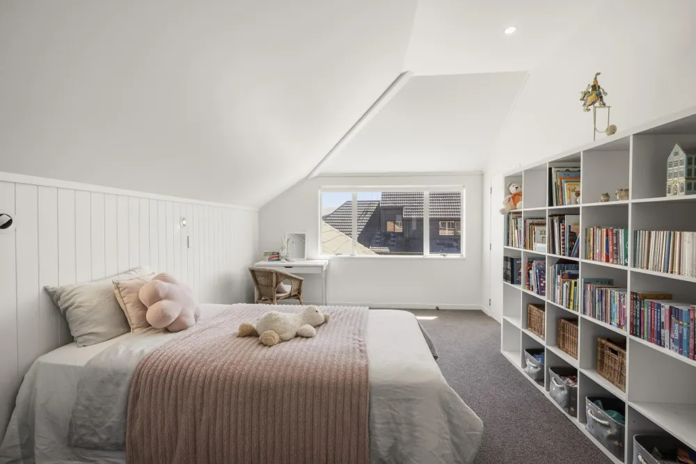 Photos of 151 Manuwai Drive