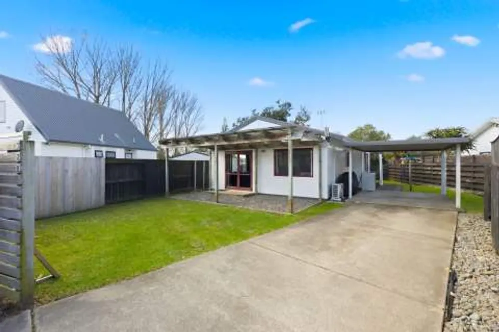 Photos of 13b Emery Place