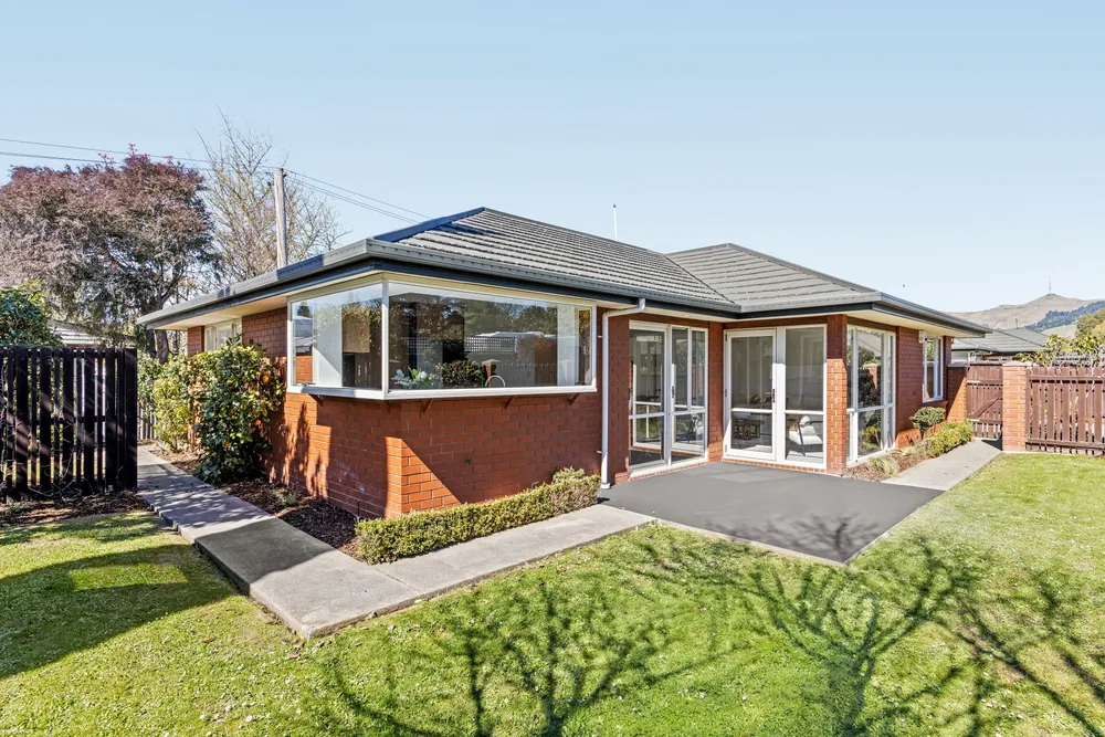 Photos of 130A Fisher Avenue