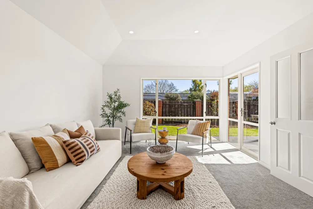 Photos of 130A Fisher Avenue