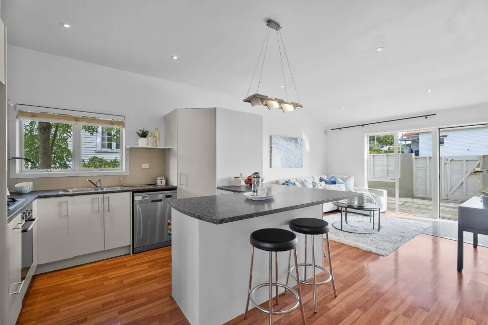 Photos of 11A Akarana Avenue