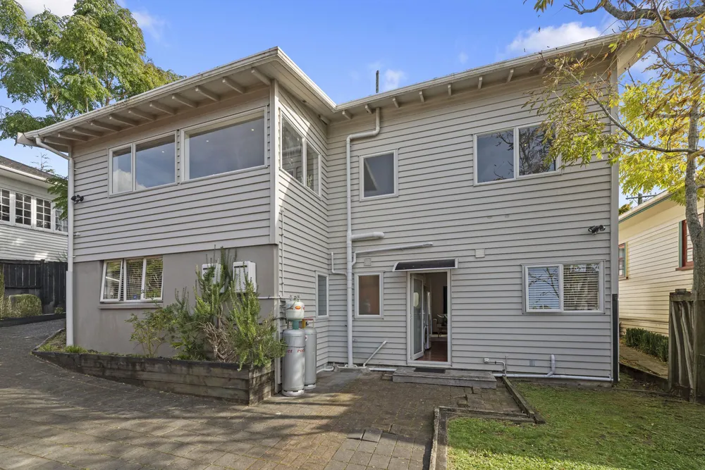 Photos of 11A Akarana Avenue