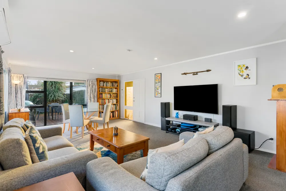 Photos of 2/52 Shirley Avenue