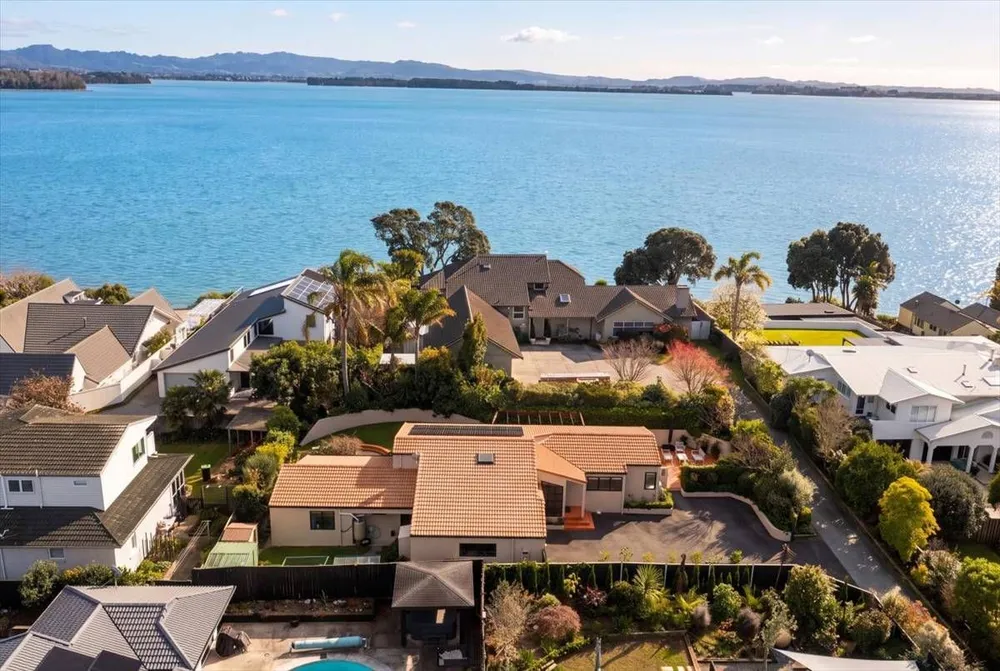 Photos of 63 Manuwai Drive