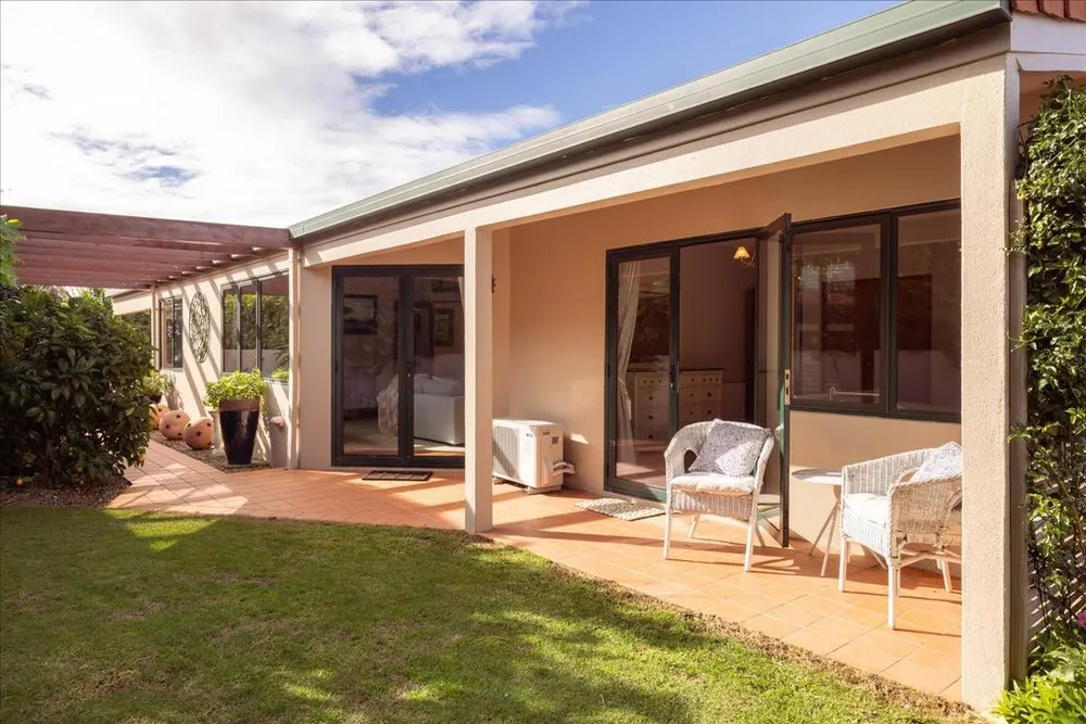 Photos of 63 Manuwai Drive