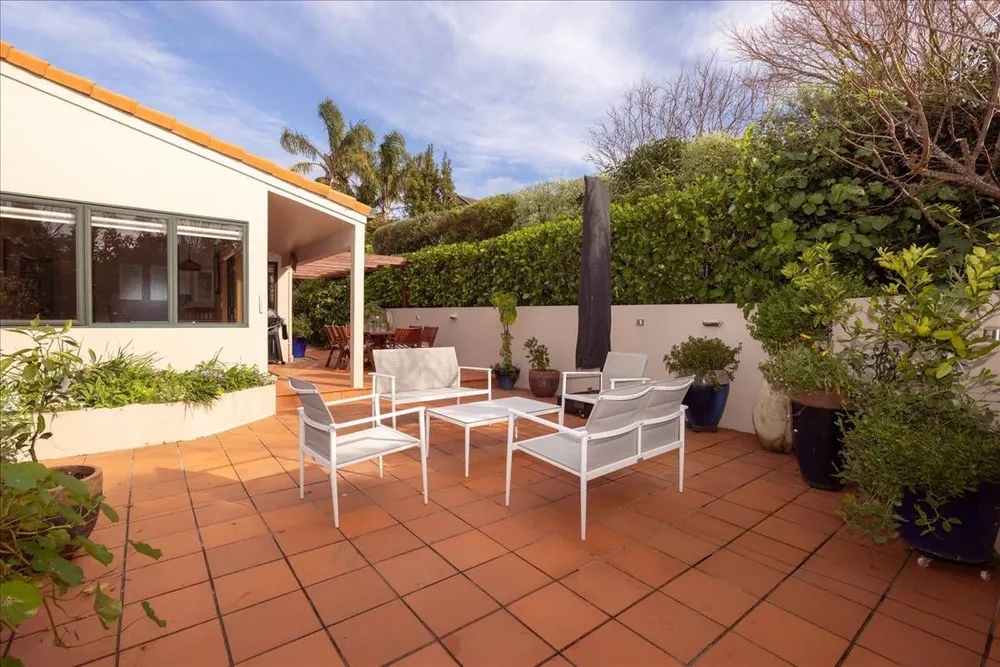 Photos of 63 Manuwai Drive