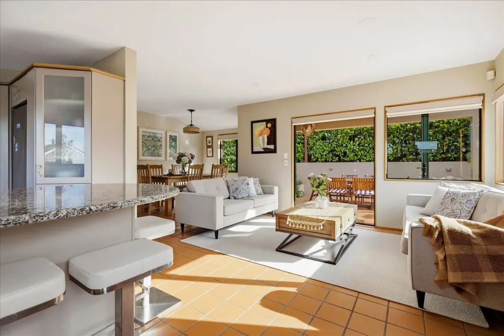 Photos of 63 Manuwai Drive