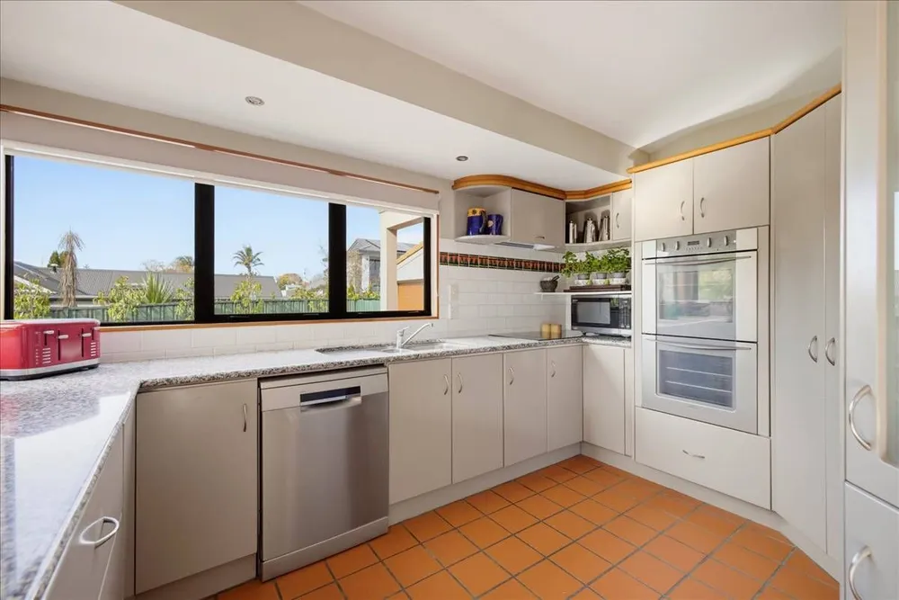 Photos of 63 Manuwai Drive