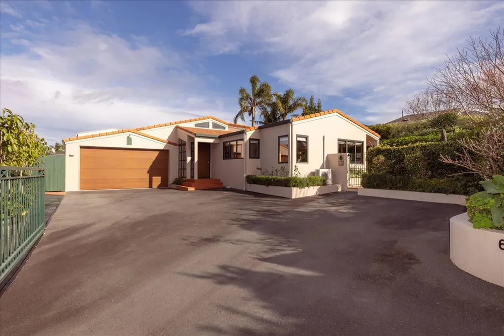 Photos of 63 Manuwai Drive