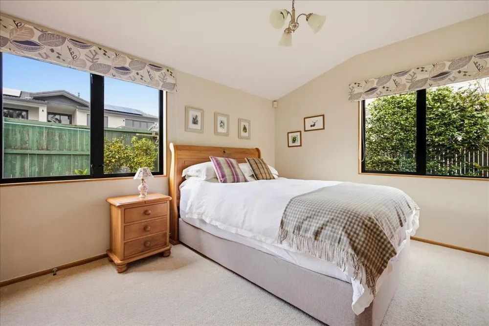 Photos of 63 Manuwai Drive